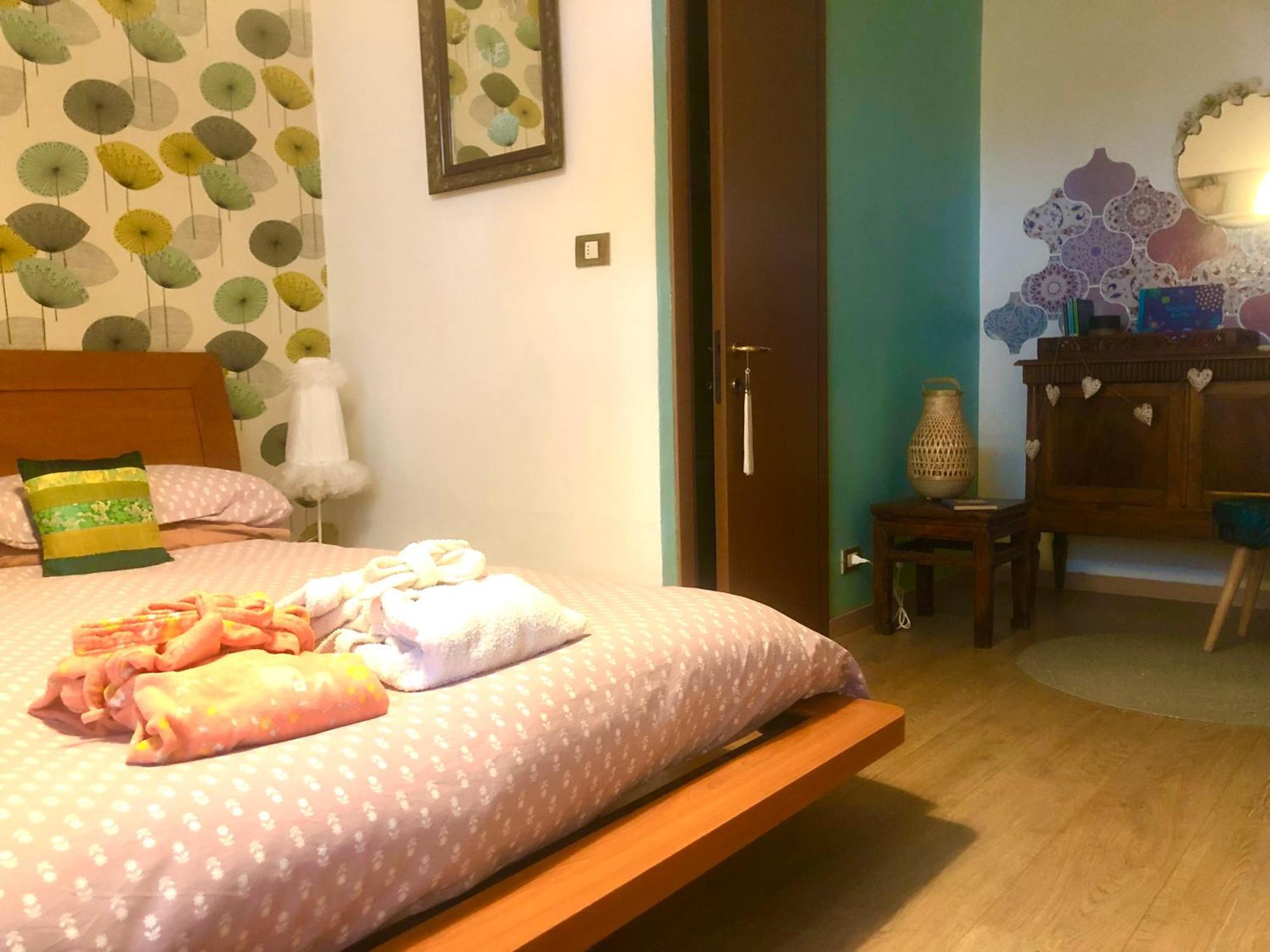 La Casa Sul Ballatoio Isola San Siro E Humanitas Piox Apartment *